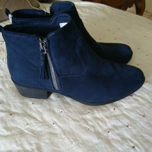 Navy booties